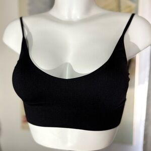 Woman’s seamless ribbed wireless low back low V bralette size XS